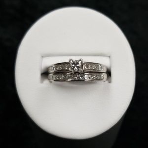 14k engagement with soldered wedding band